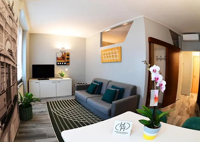 Апартаменты Homes Милан